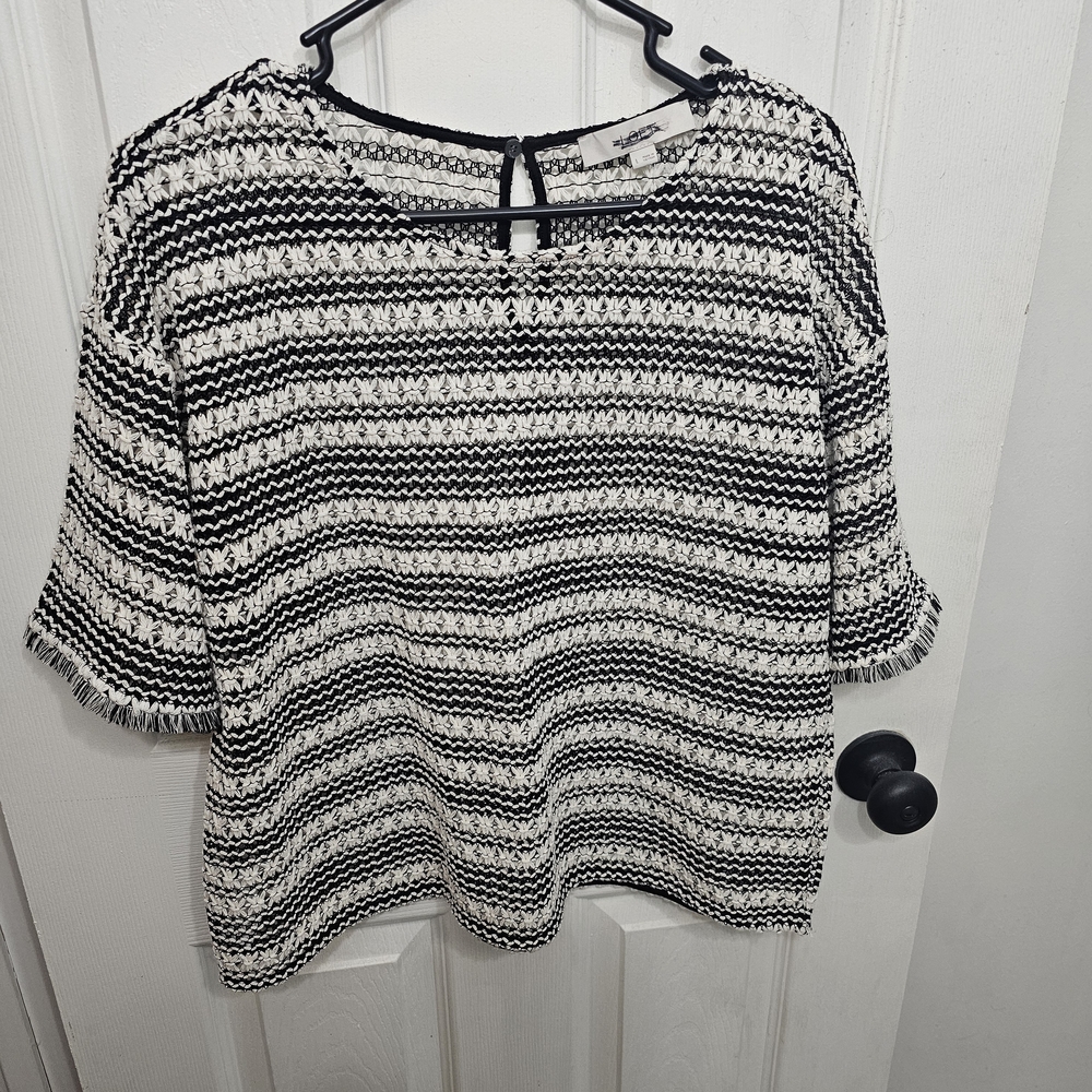Black and White Striped Women Top
